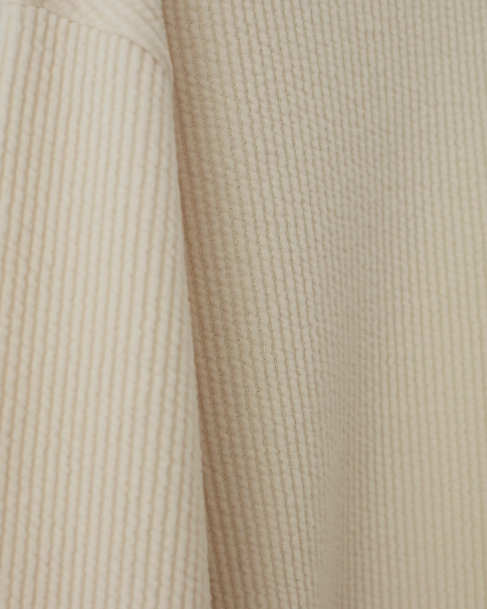 WW Turtleneck - Cream - Image 4